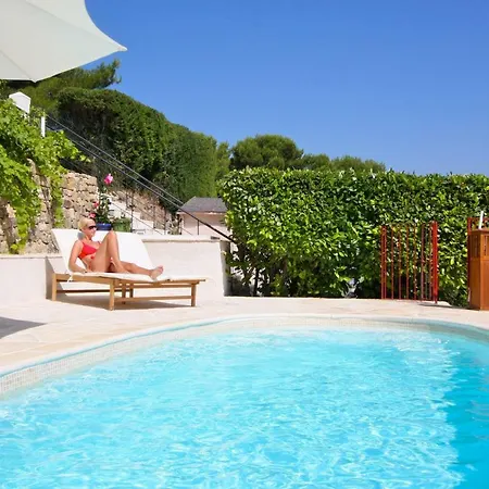 Bed & Breakfast Le Port D'attache Vallauris